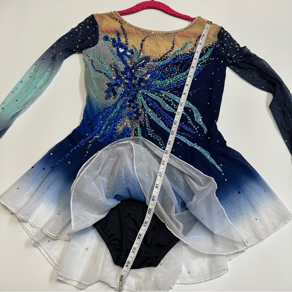 New Figure Skating Dress Size 14 (11~13T) with Hair Scrunchies (140~150cm) - Picture 5 of 9